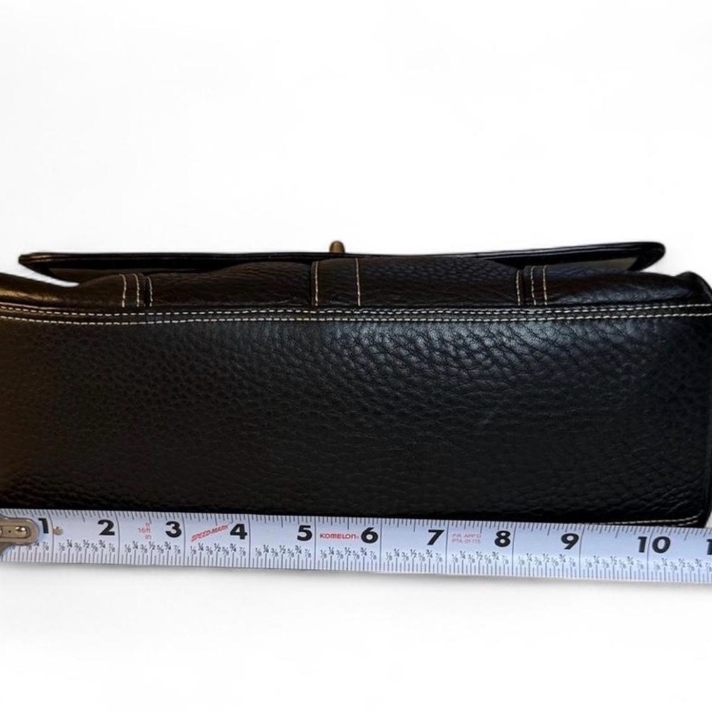 Coach Black Pebbled Leather shoulder Bag - Picture 5 of 10